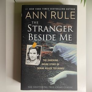 The Stranger Beside Me, Paperback book by Ann Rule, Inside Story of Ted Bundy